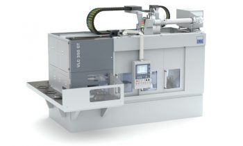 Die Maschine bietet die Kombinationsbearbeitung Hartdrehen und Schleifen (Bild: Emag).