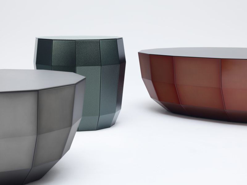 Die neue »Trend-Collection« umfasst matte Pulverlacke in trendigen Farben (Bild: FreiLacke).