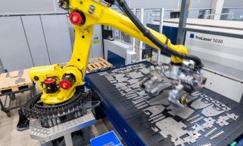 Die neuen Systeme ermöglichen ohne Programmierung das vollautomatische Absortieren von Blechteilen (Bild: Trumpf).