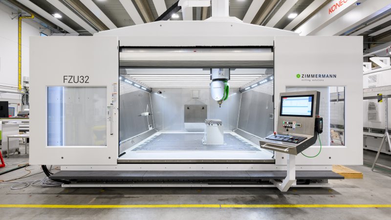 Die 5-Achs-Portalfräsmaschinen arbeiten dank ihres thermosymmetrischen Aufbaus sehr genau (Bild: F. Zimmermann GmbH).