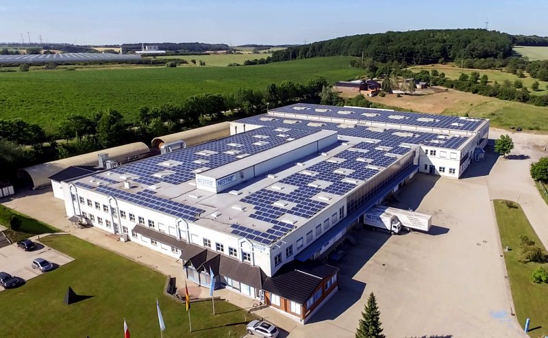 Effiziente Absauglösungen tragen zu besseren Bedingungen am Arbeitsplatz bei (Bild: Nestro).
