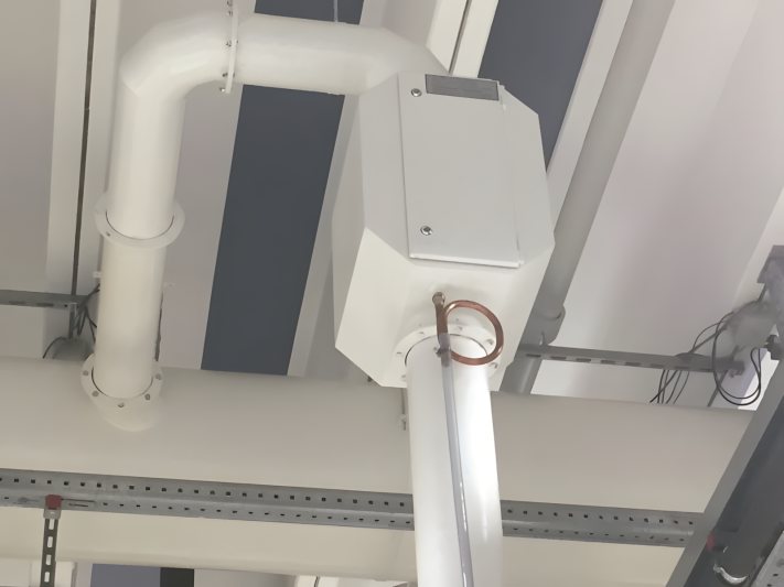 Die Flammensperre verhindert ohne Elektronik oder Sensorik zuverlässig, dass sich ein Brand über den Maschinenpark ausbreitet. (Bild: Büchel).