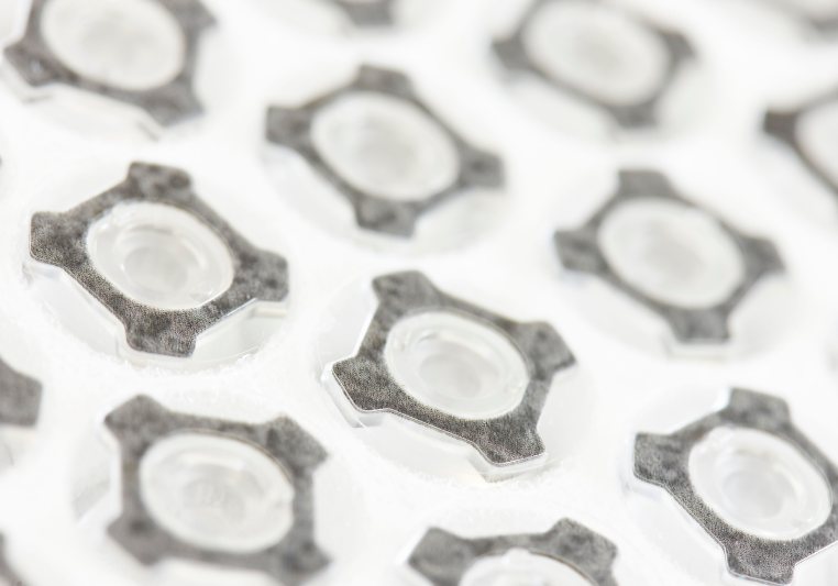 Hochleistungs-LEDs auf Aluminiumkernplatinen, montagefertig und thermisch optimiert (Bild: LED2Work).