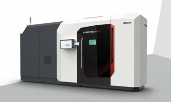 Die 3. Generation der Pulverbettmaschine optimiert den metallischen 3D-Druck z. B. durch einen wechselbaren Baucontainer (Bild: DMG Mori).