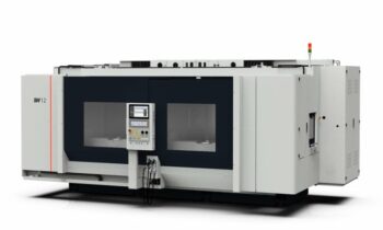 Die Werkzeugmaschine vereint Kosteneffizienz mit Dynamik und soll insbesondere bei Automobil-Strukturbauteilen zum Einsatz kommen (Bild: SW).