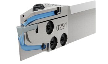 Das HPC-Werkzeugsystem leitet den Kühlschmierstoff direkt durch den Spannfinger in die Wirkzone (Bild: CeramTec).