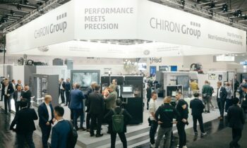 Messestand auf der AMB (Bild: Chiron).