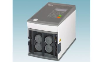 Der überarbeitete Ablängautomat verarbeitet flexible Leiterquerschnitte bis 16 mm² (Bild: Phoenix Contact).