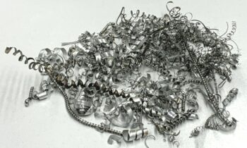 Aluminiumlegierungsspäne sind Ausgangsmaterial für hochwertigen Leichtbau (Bild: Fraunhofer IWU).
